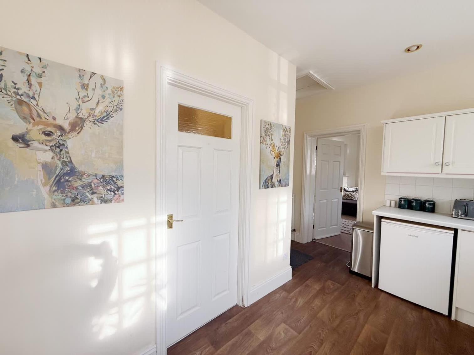 Cosy 1-Bedroom Cottage Next To Combe Lodge Venue Blagdon Екстер'єр фото